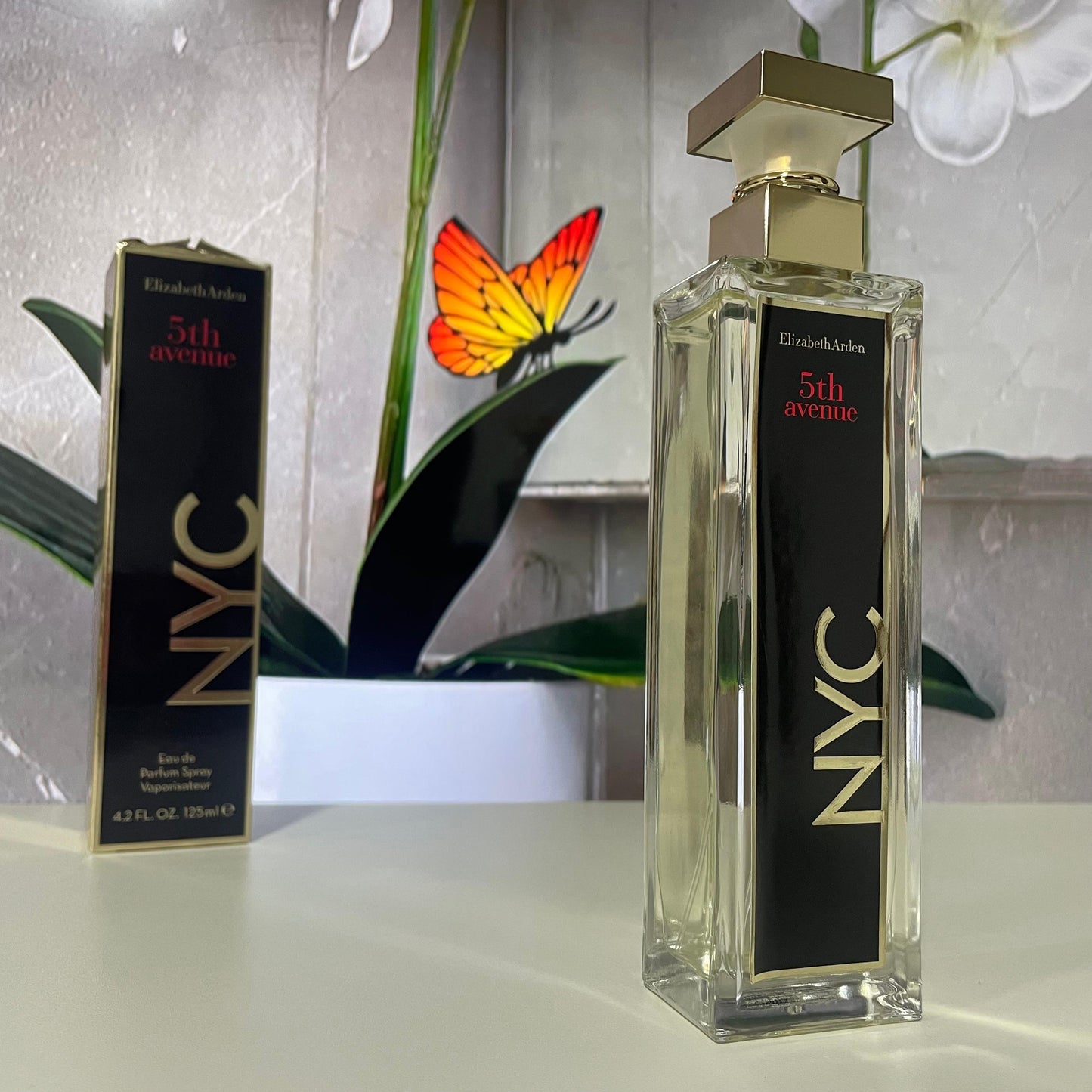 Perfume Femenino Elizabeth Arden 5th Avenue NYC (Edición Limitada) - EDP - 125ml - Tester