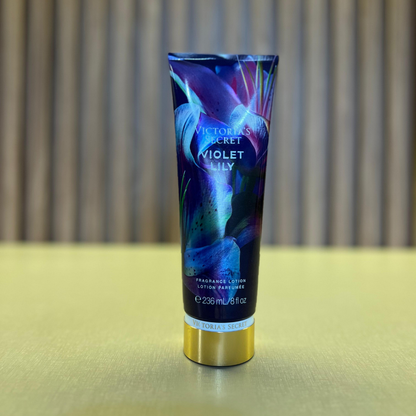 Loción Corporal Victoria's Secret Violet Lily - 236ml